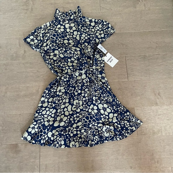 Sunday Best New Ruffle Wrap Dress Aritiza - Picture 5 of 6